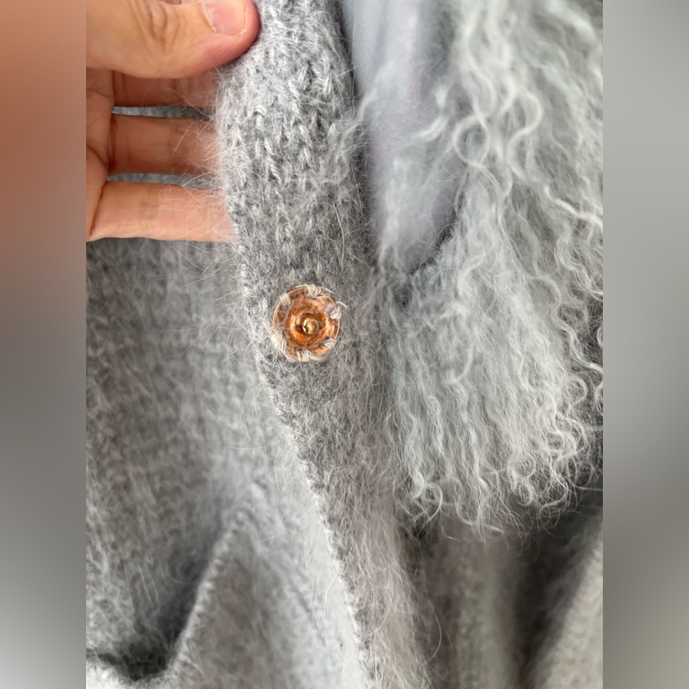 Wool Blend Cardigan Coat With Removable Mongolian Fur Collar Gray Size L - Picture 6 of 13